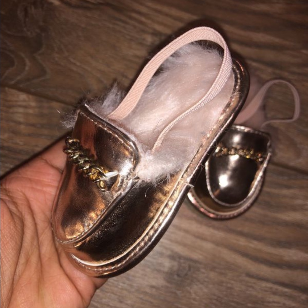 Also baby shoes